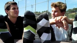 Xander Beckett - My Feet Are Hotter